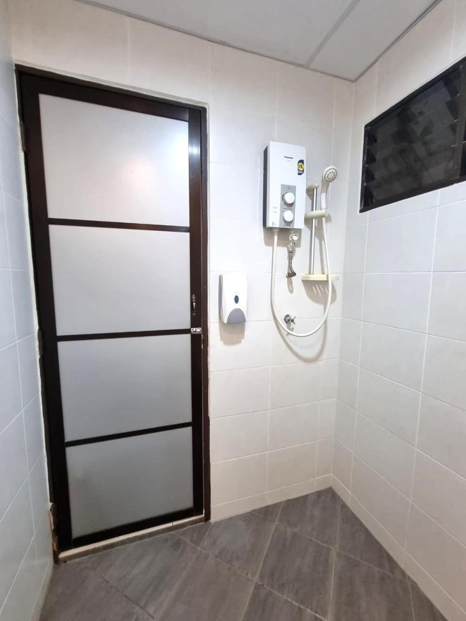 Green Ocean Seaview Apartment Batu Ferringhi Exterior foto